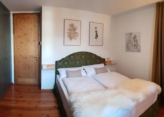 Mit Balkon By Interhome 파돌라